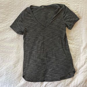 Lululemon top